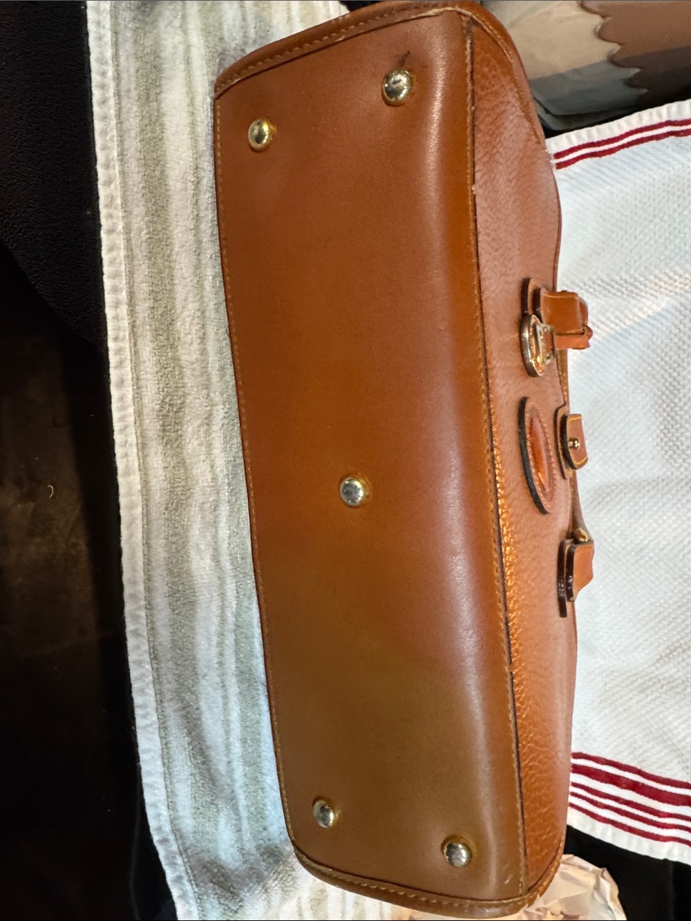 Vintage Dooney & Bourke All Weather Leather Classic Brown Handbag - Picture 4 of 7